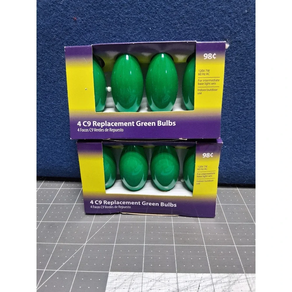 Light Keeper Pro C9 Replacement Bulbs Green 8 Count 7W Intermediate Base 120V